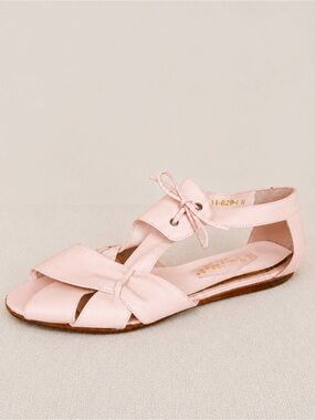 Bruno Valenti Blush Pink Leather Cutout Lace-Up Sandals Size 8B Made in Brazil